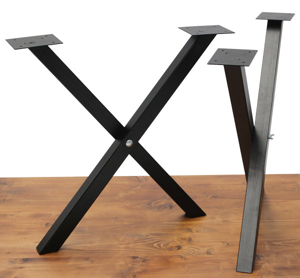 Pied de table industriel métallique en forme de X design 